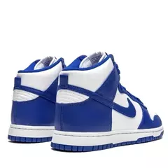 Nike Dunk High Retro Blue en internet