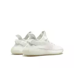 Adidas Yeezy Boost 350 V2 Triple White en internet