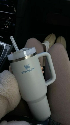 Imagen de VASO QUENCHER STANLEY