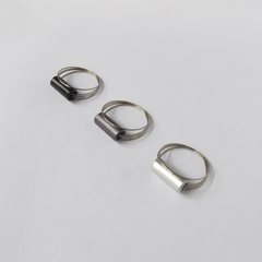 anillos modernos colores neutros