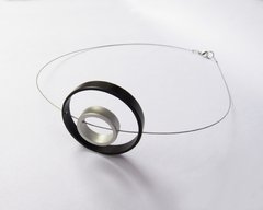 COLLAR URANO - Paula Pizani Joyería Contemporánea