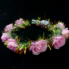 Coronita - Tiara de flores rosas con Leds - Cotillón Luminoso y Alquiler de livings luminosos.