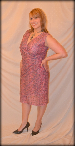 Vestido cruzado en Lurex rosa - comprar online