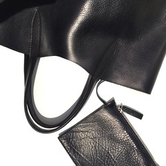 Alexa Tote Black *S - MARS+ZORBA