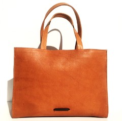 Apollonia Shoulder Tote Camel