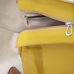 Cartera Abril Maiz en internet