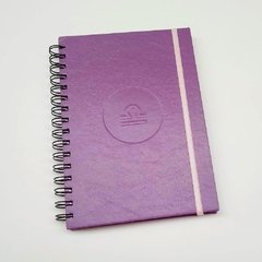 Cuaderno · ASTROS · Mediano · RAYADO 80 grs. - Doris Paper Goods