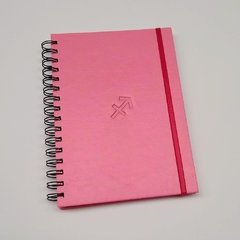 Cuaderno · ASTROS · Mediano · RAYADO 80 grs. - Doris Paper Goods