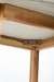 Mesa concreto, su base maciza en concreto y su estructura en madera