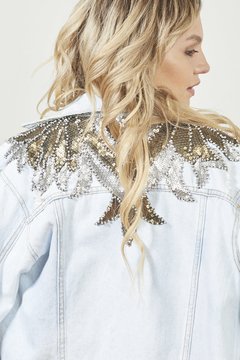 Campera W I N G S - comprar online
