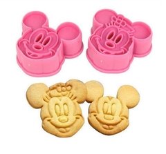 Cortador 3d Mickey Minnie Marie Hello Kitty Biscoito 6 Pçs P18 - Coisas da  Lua