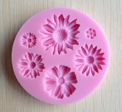 Molde De Silicone Flor Com 6 Flores - Pasta Americana e Biscuit M62 - comprar online