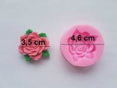 Molde De Silicone Rosa Com Folhas - Para Confeitaria - Coisas da  Lua