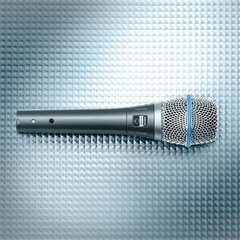 Image of Shure BETA 87A - Micrófono Condensador para Voz - Gran Calidad de Sonido - Ideal para Presentaciones y Grabaciones Profesionales