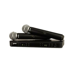 Shure BLX288/SM58-J11 Sistema Inalámbrico Doble con Dos Micrófonos de Mano para Voz - Potente y Confiable, Ideal para Presentaciones y Actuaciones en Vivo
