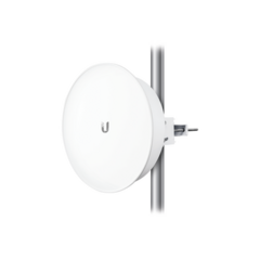 UBIQUITI NETWORKS PowerBeam airMAX AC ISO hasta 450 Mbps, 5 GHz (5150 - 5875 MHz) con antena integrada de 22 dBi con aislamiento RF y radomo incluido MOD: PBE-5AC-300-ISO