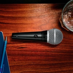 Shure PGA48-QTR Micrófono dinámico para voz - Modelo PGA48-QTR - Ideal para presentaciones y shows en vivo - Adecuado para salas y escenarios pequeños - La Mejor Opcion by Creative Planet