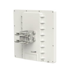 MIKROTIK (QRT 5) Punto de Acceso hasta 300 Mbps en 5 GHz (4.9 - 5.875), Antena Integrada 24 dBi, Hasta 1000 mW de Potencia MOD: RB911G-5HPND-QRT