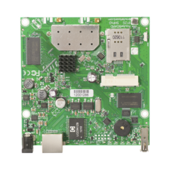 MIKROTIK Board inalámbrico 5 GHz, 1 ranura miniPCI-e de expansion MOD: RB912UAG-5HPND