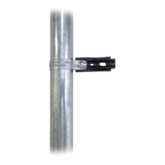 SFIRE Aislador de paso o esquina con abrazadera incluida de 33-38mm para uso en tubería de malla ciclónica. MOD: SFABRAZADERA