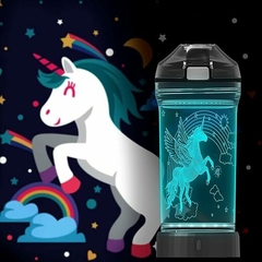 Imagen de Botella con luz LED de unicornio brillante en 3D – 14 0z