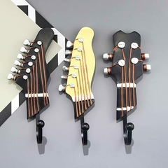 Ganchos decorativos en forma de guitarra en internet