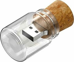 Memoria USB de madera con forma de botella