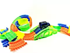 Pista Flexible Magic Tracks 341pcs Luminosa 2 Carros Gd-8341 en internet