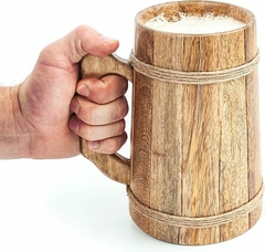 Taza de cerveza de madera