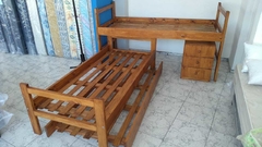 Tricheta de madera de 90cm cada una con cajonera