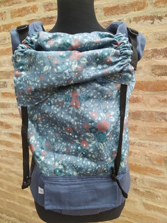Mochila Ergonomica - Blue Flowers - comprar online