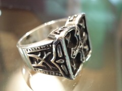 Anillo CRUZ CON ESTRELLAS