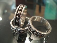 Anillo CINTA PIRAMIDES