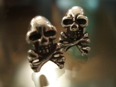 Aros Calaveras con Hueso