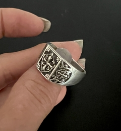 Anillo TRIPLANO en internet