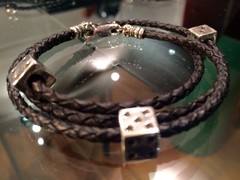 Pulsera de cuero Trenzado con DADOS