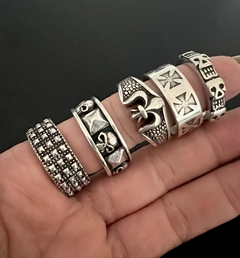 Anillo CINTA CALAVERAS MEX - comprar online