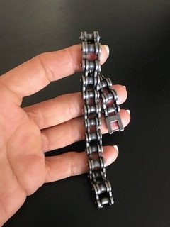 *Pulsera cadena de moto satinada fina - comprar online