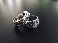 Anillo CINTA CELTA CALAVERA - comprar online