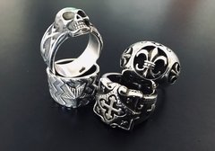 Anillo CINTA CELTA CALAVERA - comprar online