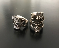 Anillo CALAVERA 3 ROSAS en internet