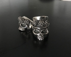 Imagen de Anillo CALAVERA 3 ROSAS