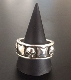 Anillo CINTA SKULL & TACHAS - tienda online