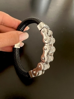 Pulsera CADENA DE MOTO BARRIL CUERO TRENZADO - comprar online