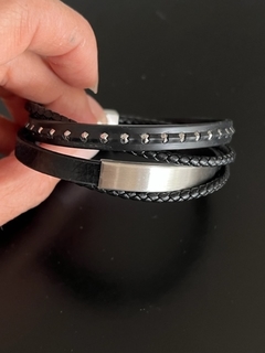 Pulsera MULTITIRAS CHAPA & TACHAS. (4 tiras) - tienda online