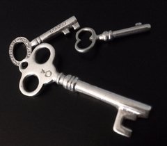 Dije LLAVE ET - CO&CO Joyeria & Diseño