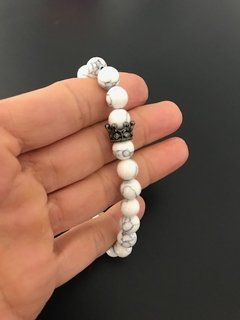 *Pulsera CORONITA piedras blancas