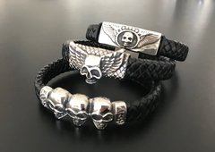 Pulsera Escudo calavera alada