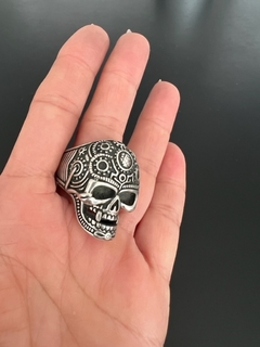 Anillo CALAVERA VAMPIRA en internet