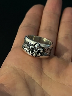 Anillo CINTA FLOR DE LIS